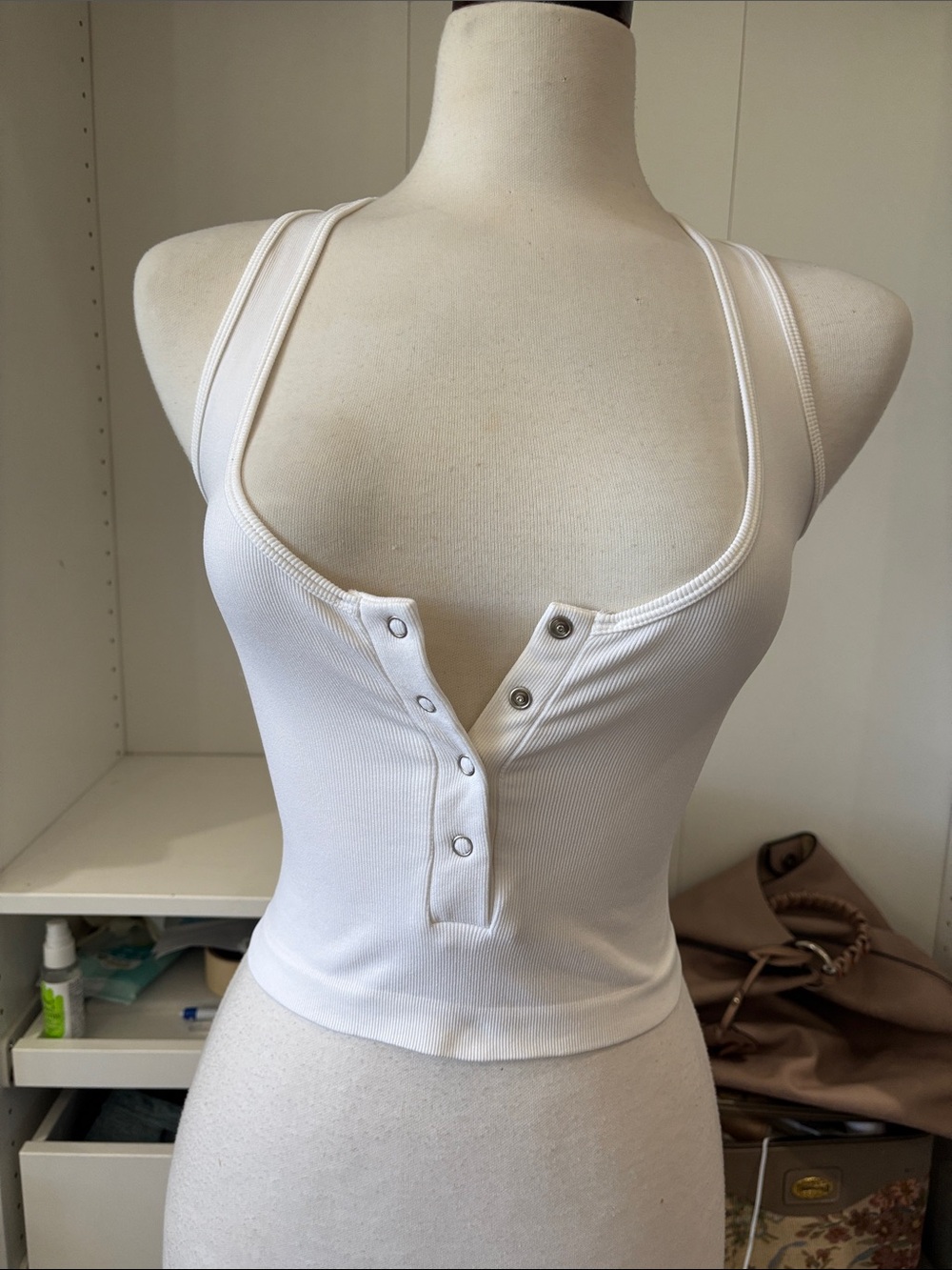 Dynamite White Ribbed Snap-Front Tank